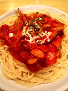 ナスとベーコンのトマトソーススパゲッティ