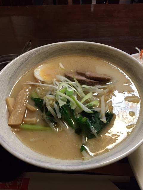 豚骨ラーメン