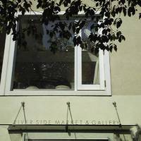 RIVER SIDE MARKET ＆ GALLERY