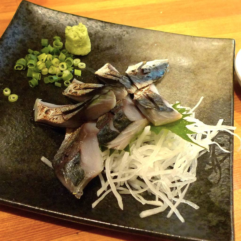 炙りしめ鯖