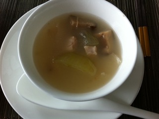 冬瓜の薬膳スープ