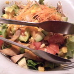 色んな木の子とアボカドの農夫風サラダ