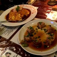 デミオムライスとおつまみ焼豚。