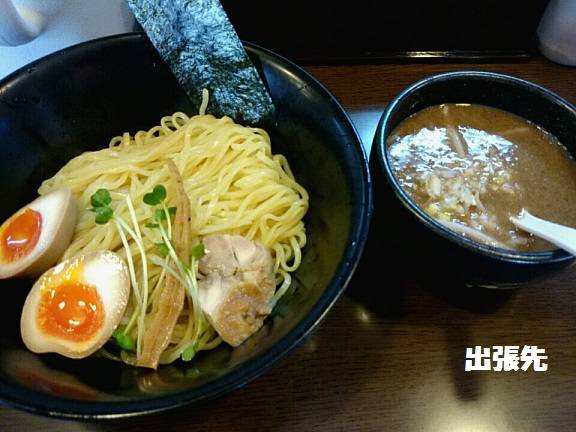 鶏濃厚魚介つけ麺