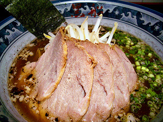 醤油叉焼麺
