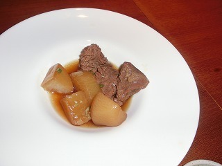 牛肉と大根の煮込み