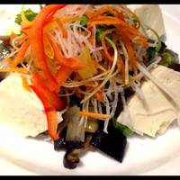 福島産こだわり豆腐と揚げ秋野菜のサラダ