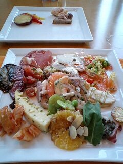 ディナーブッフェ