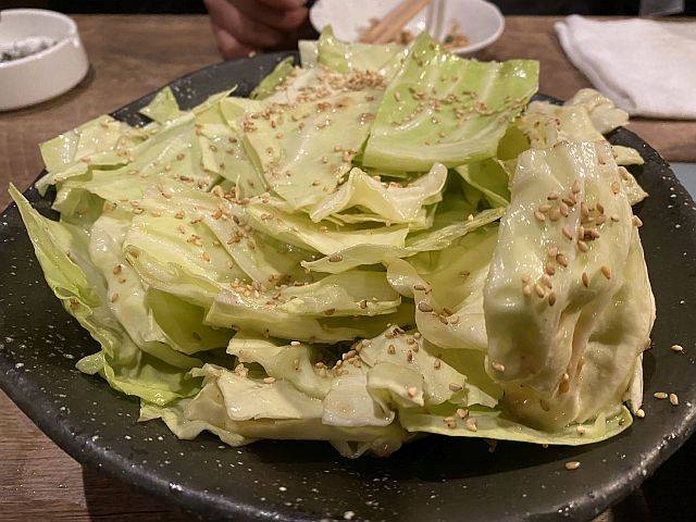 やみつきキャベツ