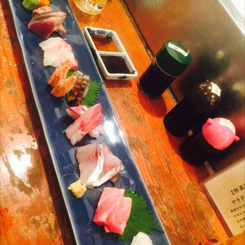 刺身の盛り合わせ