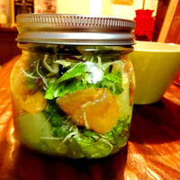 スモークサーモンの爽やかサラダ