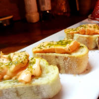 サーモンクリームのカナッペ