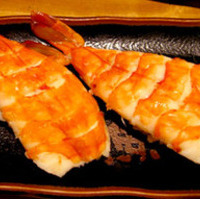 才巻海老からすみ乗せ　垂れにぎり