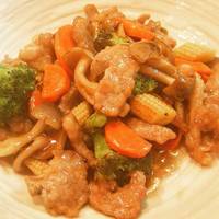 牛肉のオイスターソース炒め