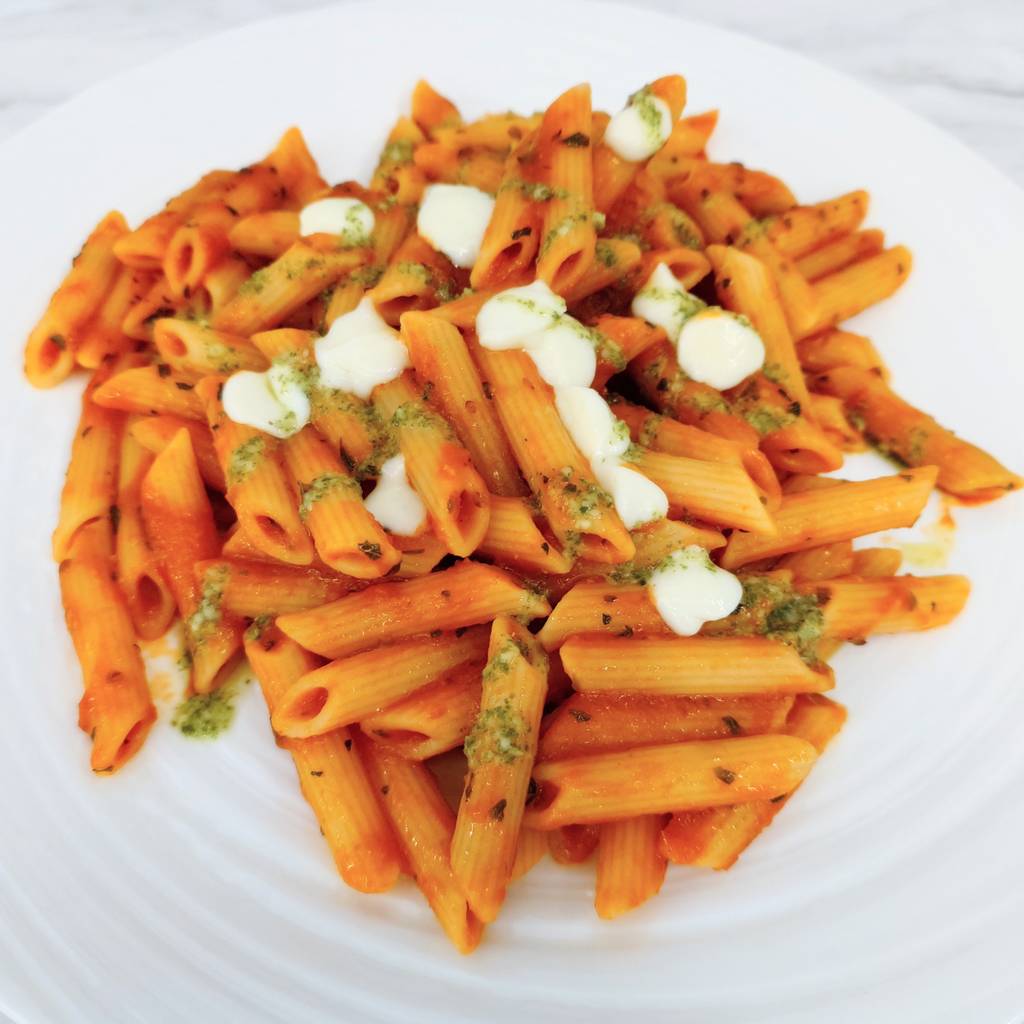 ペンネ トマトソース