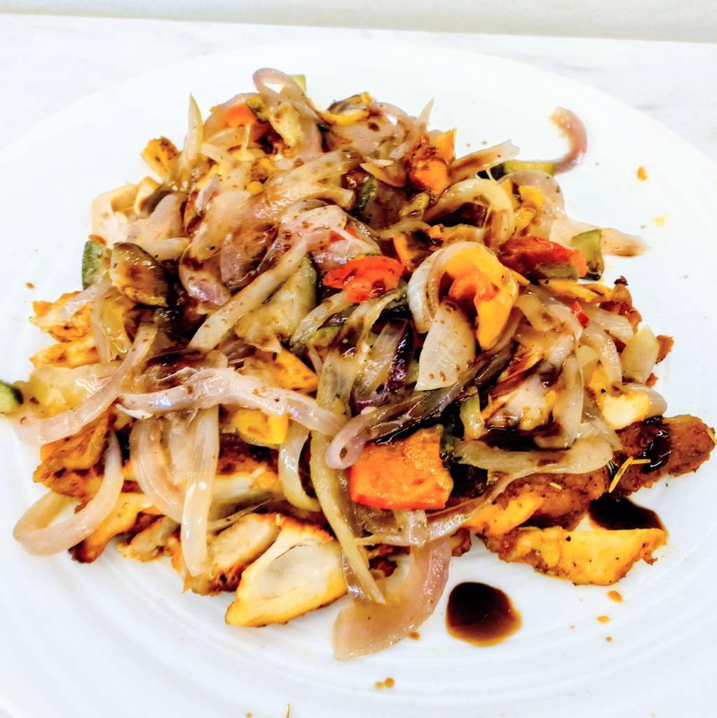 グリルドチキン　バルサミコソース