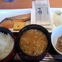 モーニング焼鮭定食
