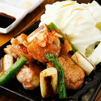 八ヶ岳高原鶏の鉄板焼き