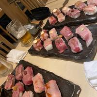 炙り肉寿司含む全52品食べ放題
