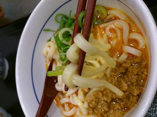 坦々うどん