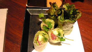 まぐろとアボカドの生春巻き