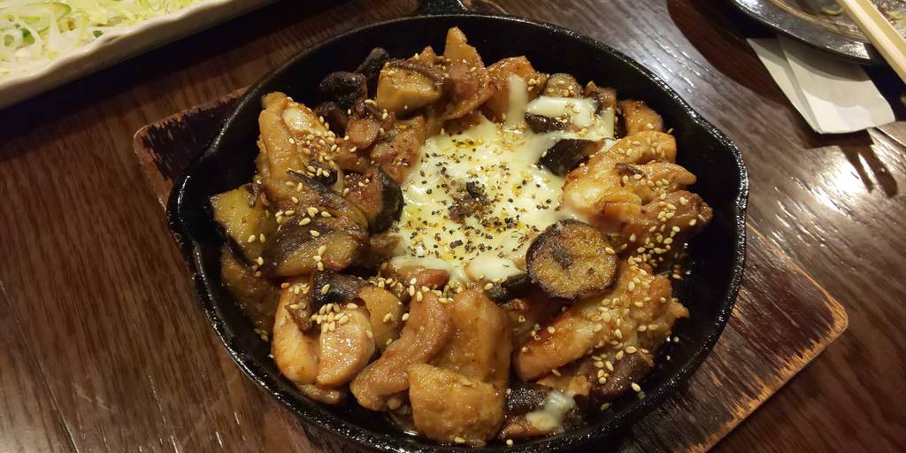 なすと鶏肉の味噌チーズ焼き