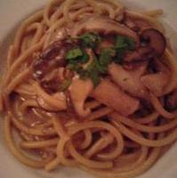 ポリチーニのブカティーニパスタ