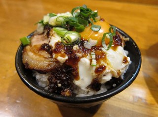 チャーシューエッグごはん