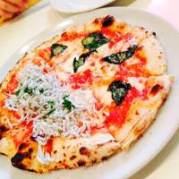 釜あげしらすとマルゲリータのハーフ＆ハー…