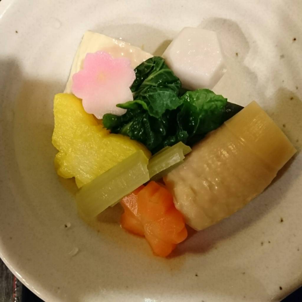 いけまさ亭の３月度のお昼ご飯定食の、春野菜の炊き合わせです。