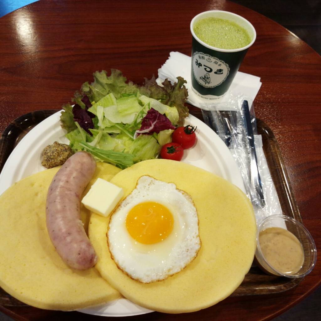 パンケーキ　スペシャルデリ　抹茶ラテ