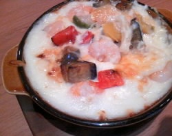 日替わりドリアのランチ シフォンケーキセット