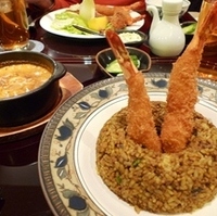 海老フライとドライピラフ　クリームカレー…