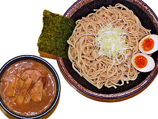 太麺（中）３００ｇ　濃厚魚介味