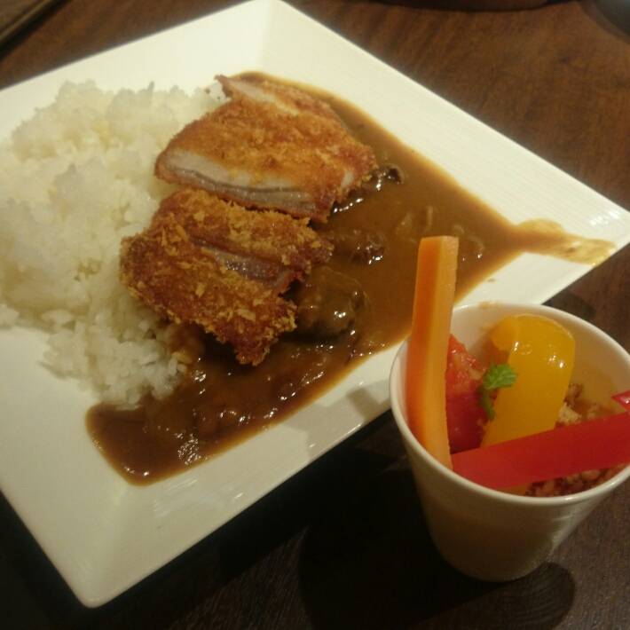 常総豚のカツカレーランチ