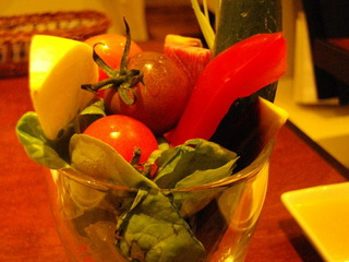 厳選野菜サラダコーナーの新鮮野菜