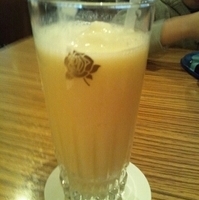 桃とりんごのスムージー