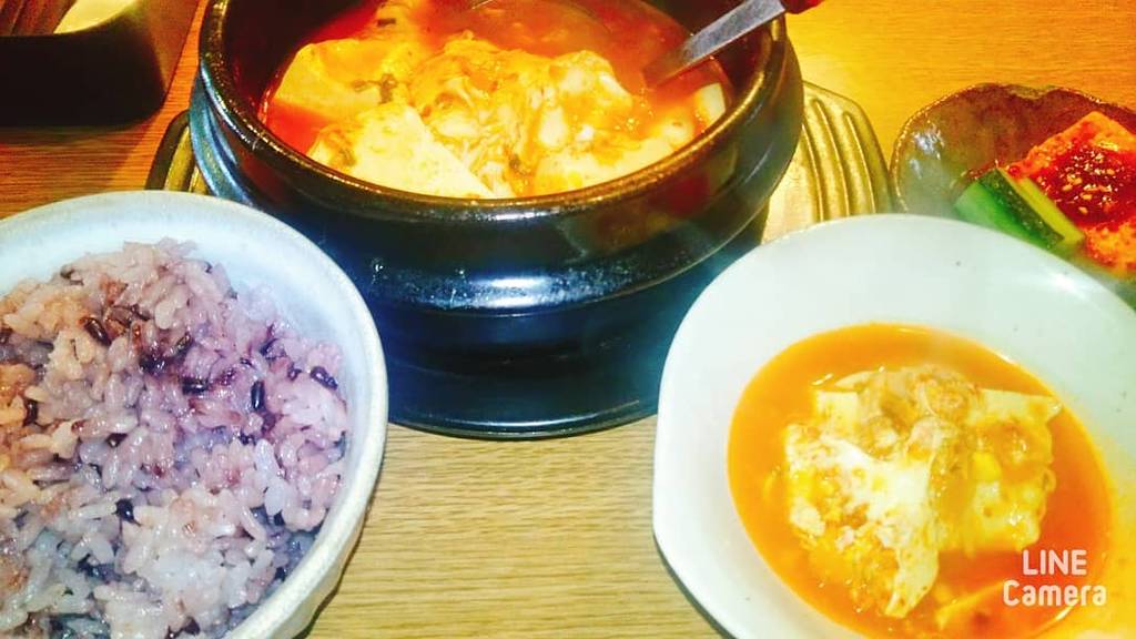 スンドゥブチゲ