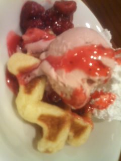 ワッフルストロベリー