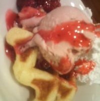 ワッフルストロベリー