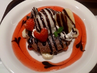 チョコとイチゴのパンケーキ