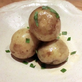 小じゃがいもの煮物