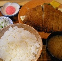 ロースカツ定食