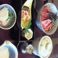 近江牛肉　鉄火丼御膳