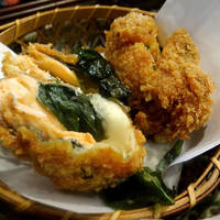 サーモンのモッツァレラ包揚げ 