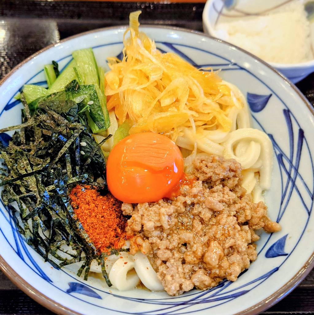 うま辛まぜ釜玉うどん