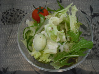レタスと水菜のサラダ