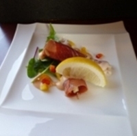 季節野菜のプロシュート包み