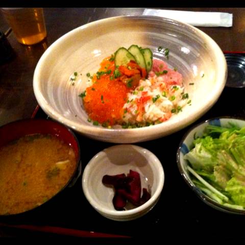 ととしぐれ丼