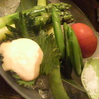 季節の野菜サラダ